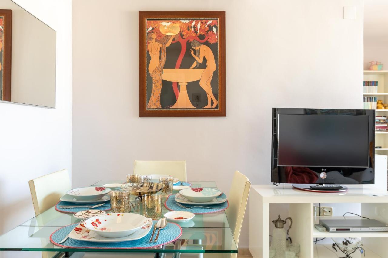 Apartamento Desde El Cielo De Triana Apartment Seville Luaran gambar